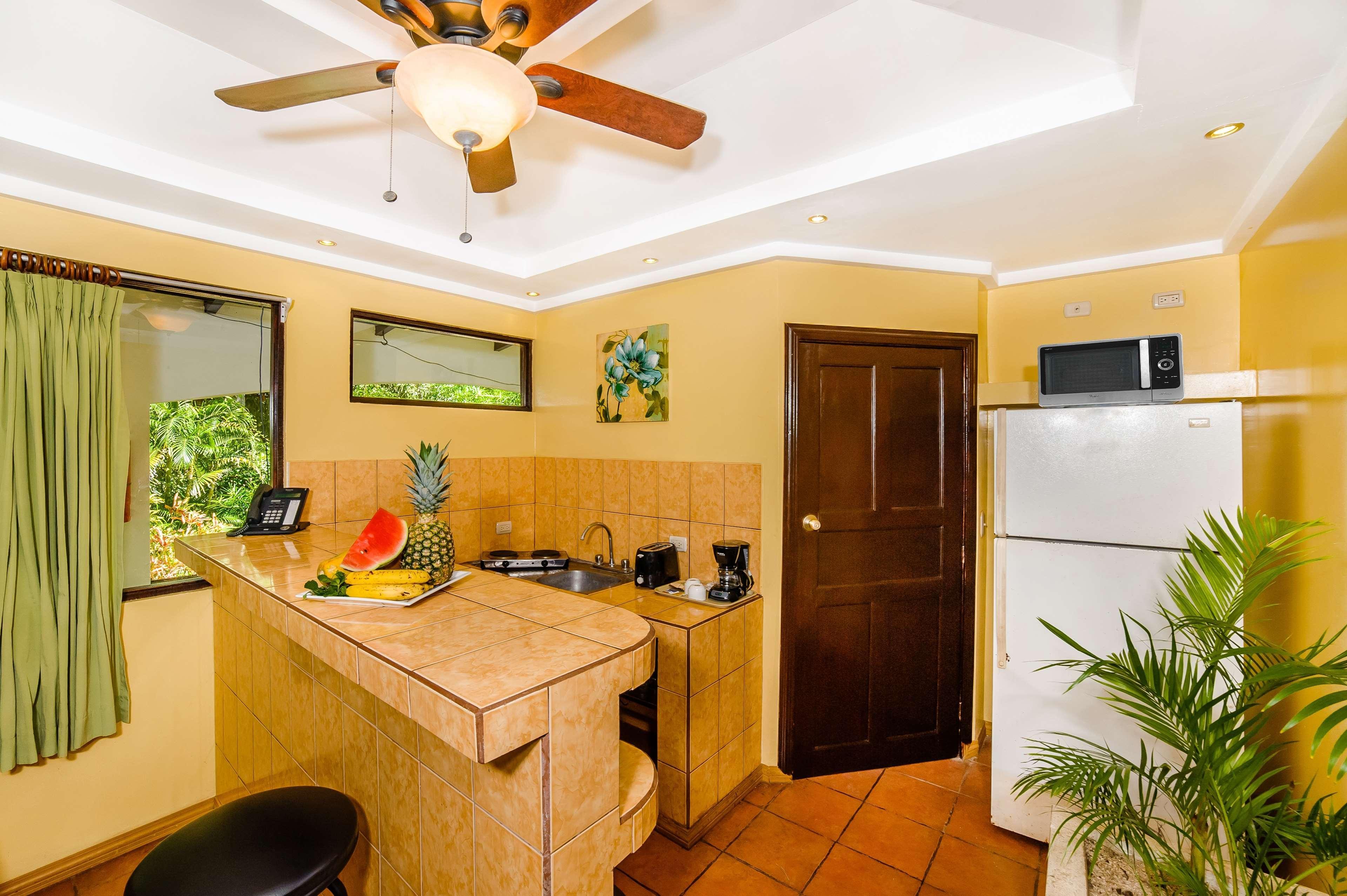 Best Western Tamarindo Vista Villas Exteriör bild
