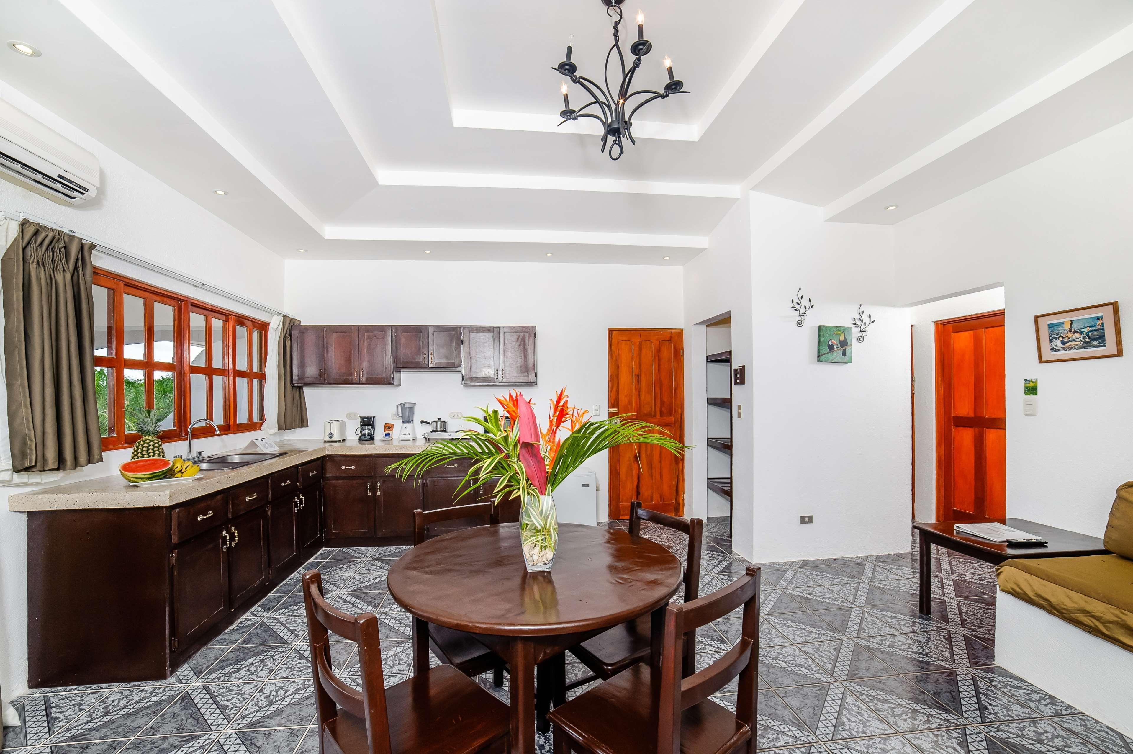 Best Western Tamarindo Vista Villas Exteriör bild