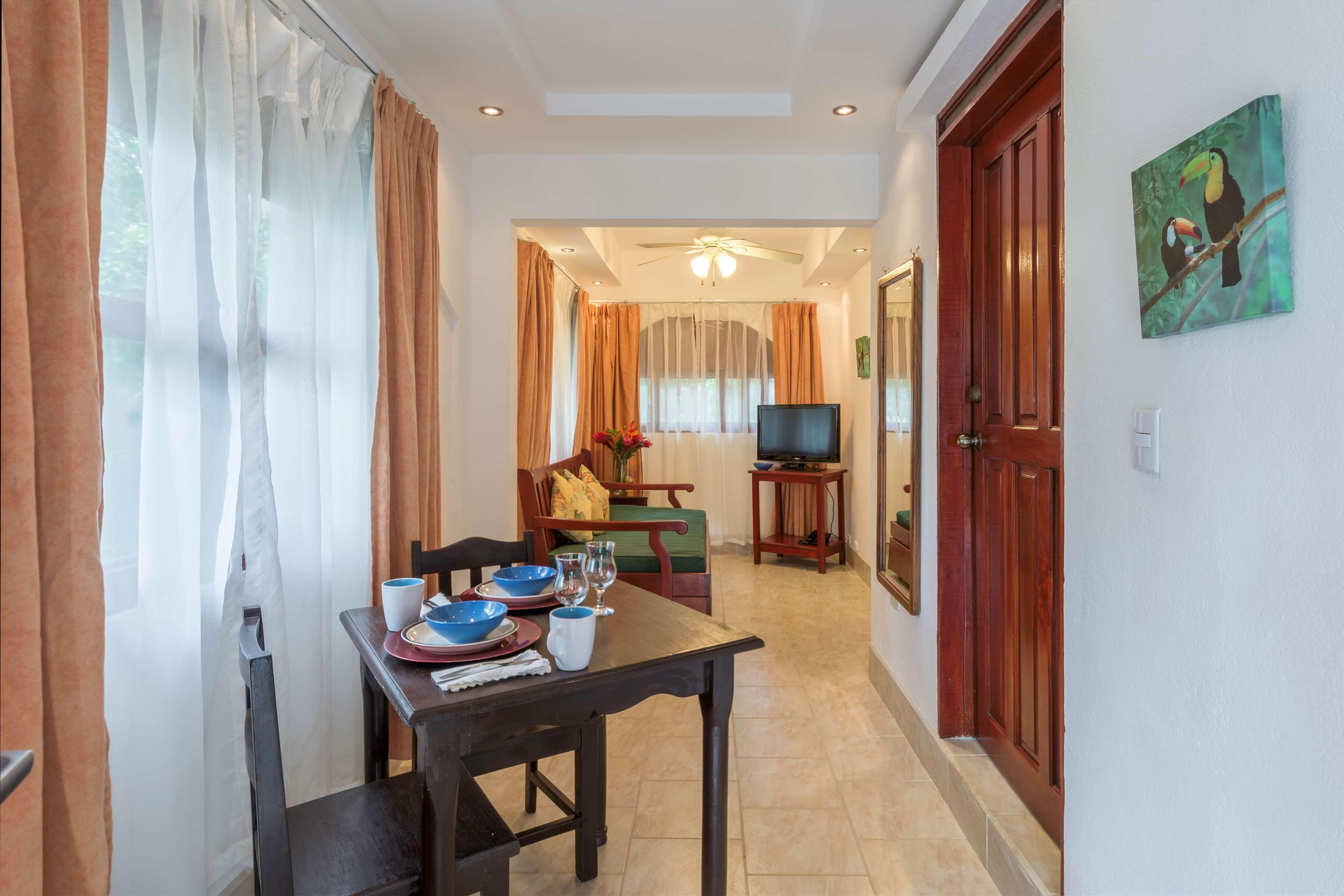 Best Western Tamarindo Vista Villas Exteriör bild